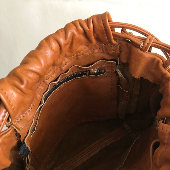 Vintage Leather Handbag - Picture 13 of 14